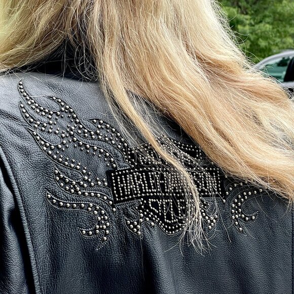 Harley-Davidson Women’s Black Leather Jacket – Studded Flame Back Size 1W - Picture 1 of 6